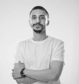 Portrait of Abdallah Tayel, Co-Founder & Chief Commercial Officer at EGi